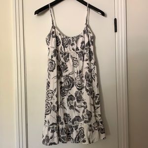 Ann Taylor loft dress - size M